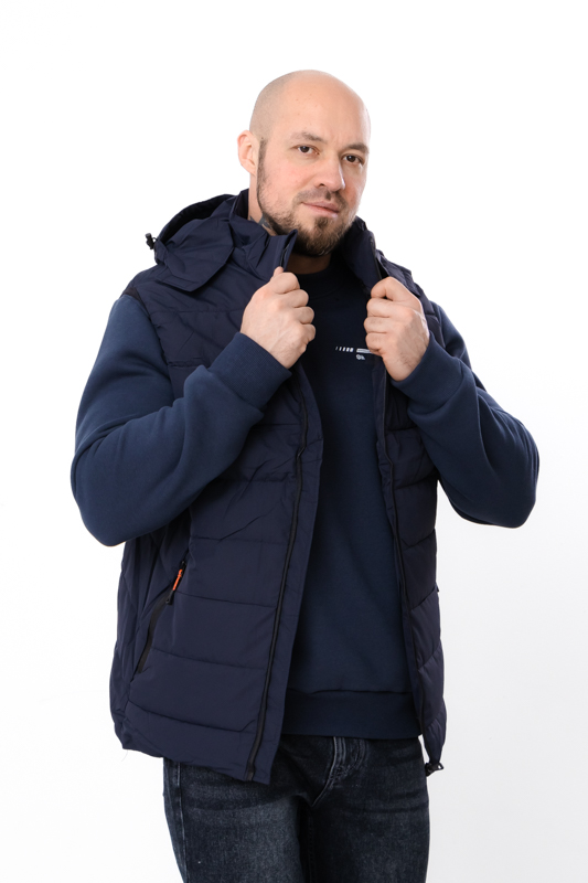 Жилетка чоловіча